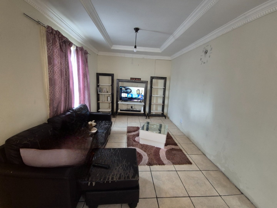 3 Bedroom Property for Sale in Kwazakhele Eastern Cape